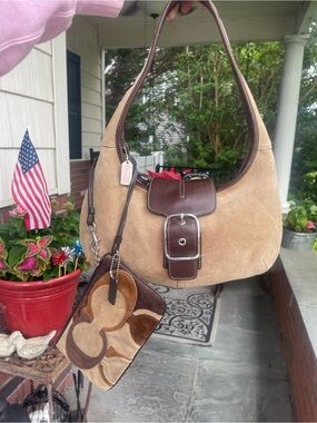 Rare Coach Tan Suede ergo Hobo shoulder bag with matching suede wristlet